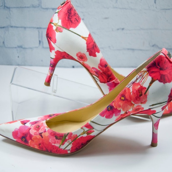 ✅Ivanka Trump Boni Fuchsia Floral High Heels - Picture 3 of 11